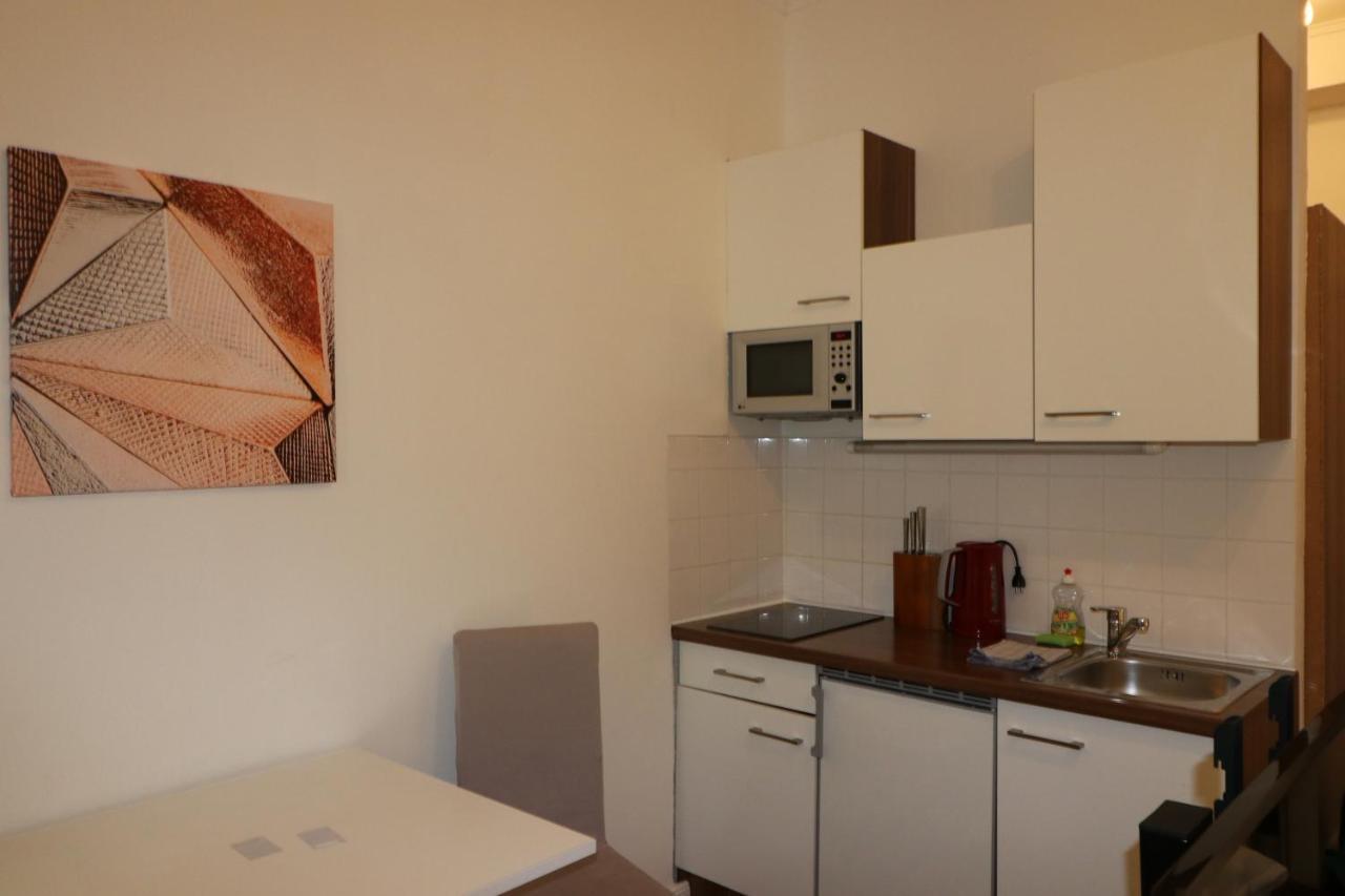 Grand Central Station Apartments I Contactless Check-In Vienna Luaran gambar