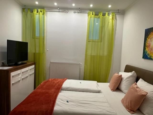 Grand Central Station Apartments I Contactless Check-In Vienna Luaran gambar