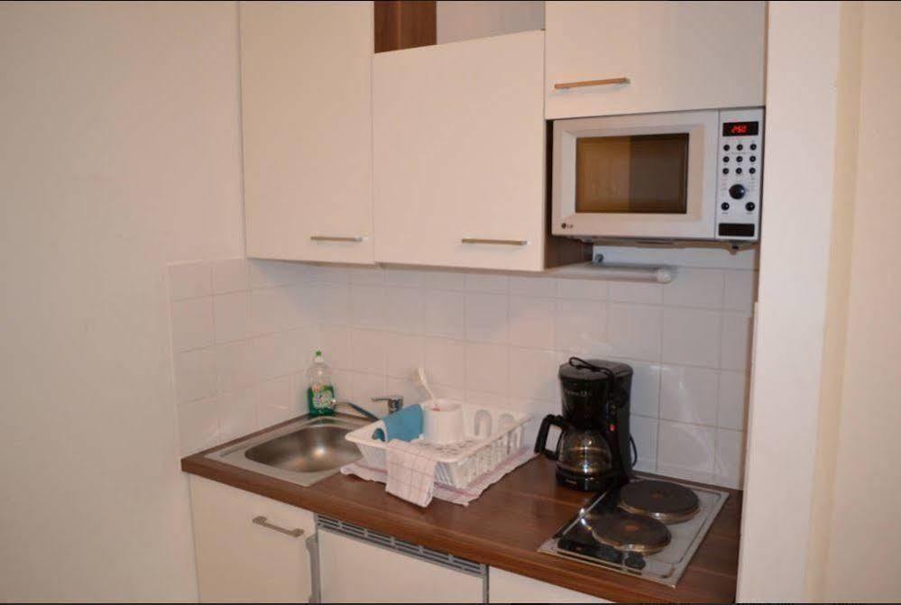 Grand Central Station Apartments I Contactless Check-In Vienna Luaran gambar