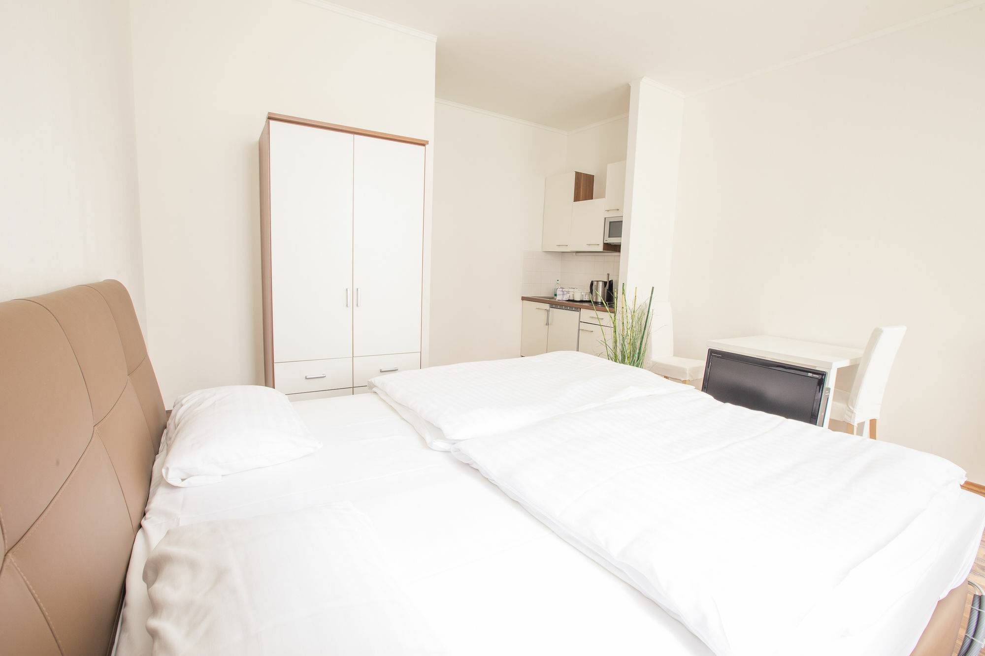 Grand Central Station Apartments I Contactless Check-In Vienna Luaran gambar