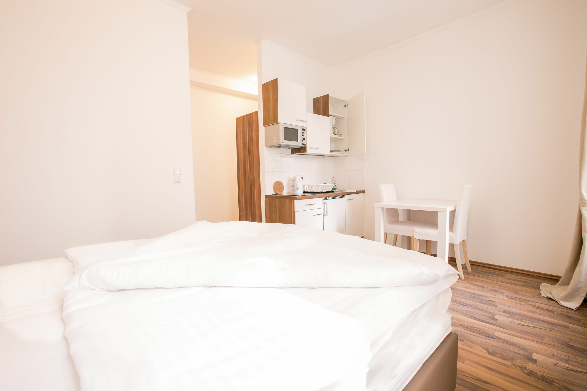 Grand Central Station Apartments I Contactless Check-In Vienna Luaran gambar